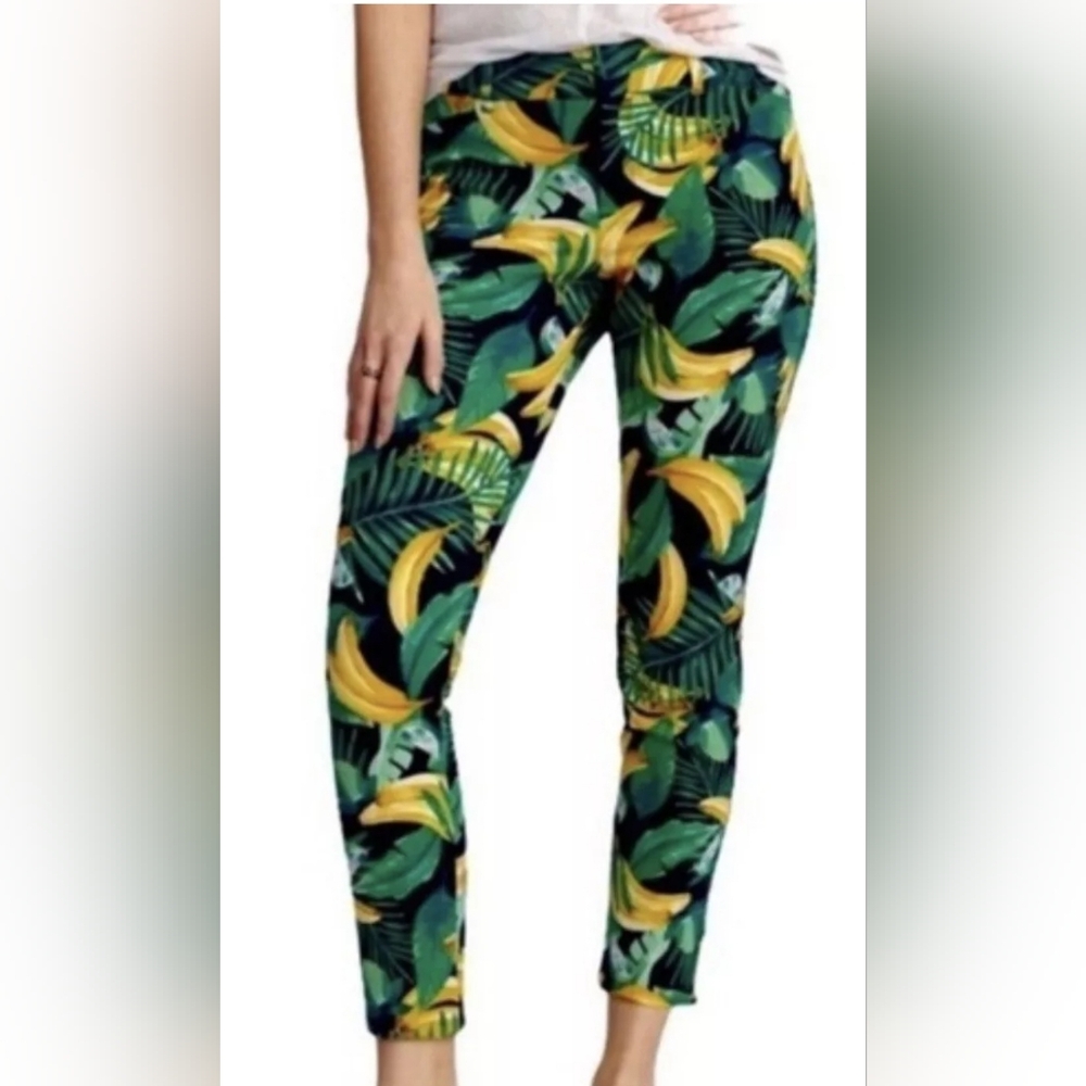 NWT Old Navy ( sold out) Pixie Ankle Bananas Sz 14